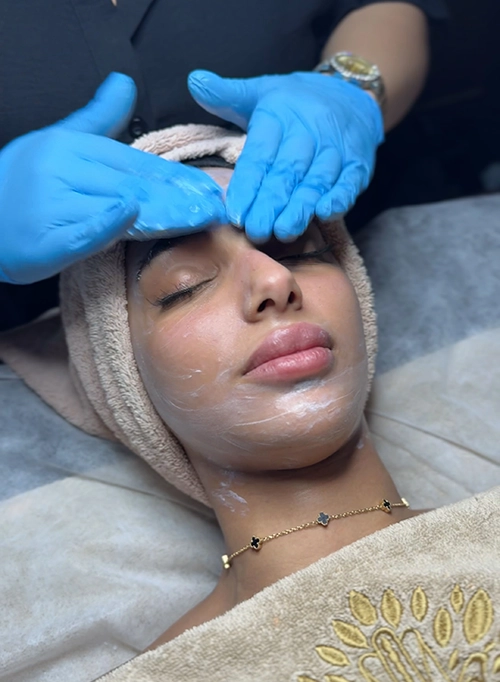 Facial 1